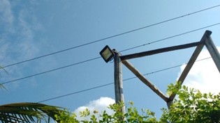 Troca de lâmpadas convencionais por LED